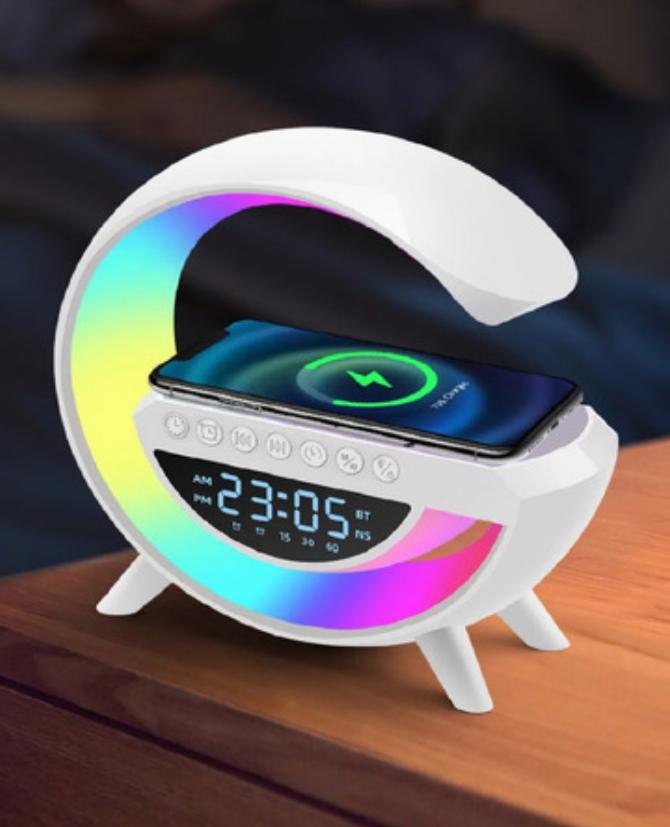 MoodLight - 4 en 1 I Ilumina, conecta, vibra